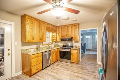 680 Sherwood Drive, Jonesboro, GA 30236 - Photo 18