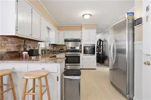 6828 Rockland Rd, Lithonia, GA 30038 - Photo 8