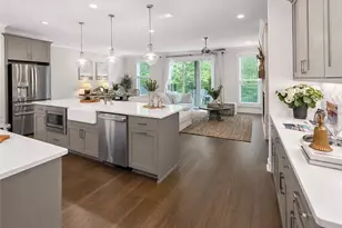 204 Wheatland Rd, Johns Creek, GA 30022 - Photo 8