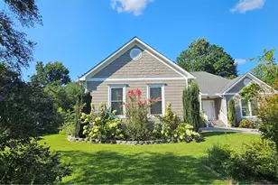 2290 Black Bear Ct, Buford, GA 30519 - Photo 4