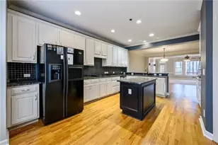 600 Vinings Estates Dr SE, Mableton, GA 30126 - Photo 6
