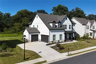 2979 Longbush Ln, Duluth, GA 30097 - Photo 2