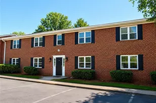 373 Stone Mountain St, Lawrenceville, GA 30046 - Photo 2