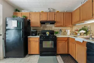 3788 Meadow Creek Dr, Peachtree Corners, GA 30092 - Photo 4