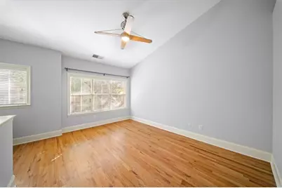 1115 Glenridge Place NE, Sandy Springs, GA 30342 - Photo 10