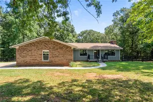1556 Fred Goss Rd, Danielsville, GA 30633 - Photo 1