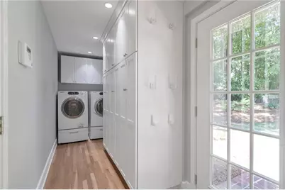 6730 Stone Mill Trail, Sandy Springs, GA 30328 - Photo 16
