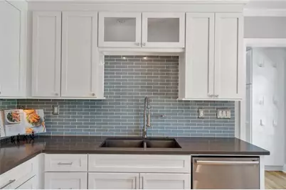 6730 Stone Mill Trail, Sandy Springs, GA 30328 - Photo 14