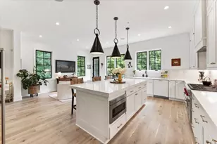 147 Canton St, Alpharetta, GA 30009 - Photo 32