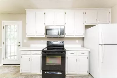 1014 Bay Ridge Drive, Lawrenceville, GA 30045 - Photo 8