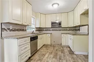 1969 Shannon Ridge Ct, Decatur, GA 30032 - Photo 12