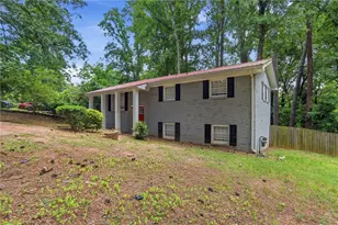 1969 Shannon Ridge Ct, Decatur, GA 30032 - Photo 2