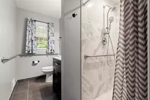 4977 Kings Wood Dr NE, Roswell, GA 30075 - Photo 18