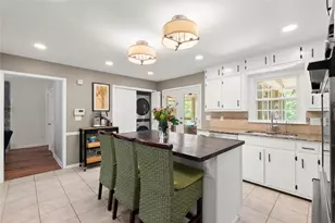 4977 Kings Wood Dr NE, Roswell, GA 30075 - Photo 8