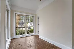 2918 N Hills Dr NE, Atlanta, GA 30305 - Photo 10
