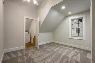 2918 N Hills Dr NE, Atlanta, GA 30305 - Photo 22