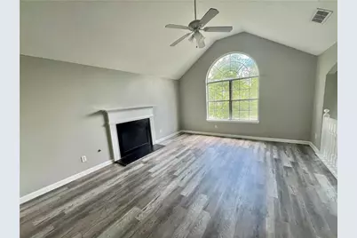 528 Harvick Circle, Stockbridge, GA 30281 - Photo 2