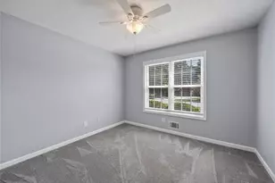 1260 Fountain Cove Ln, Lawrenceville, GA 30043 - Photo 24