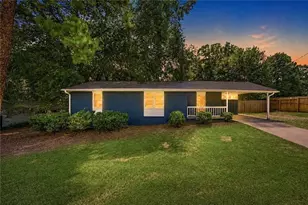 239 Hurt Rd SW, Smyrna, GA 30082 - Photo 4