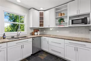 2695 Sharondale Dr NE, Atlanta, GA 30305 - Photo 18
