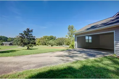 99 Sunnybrook Drive, Hogansville, GA 30230 - Photo 4