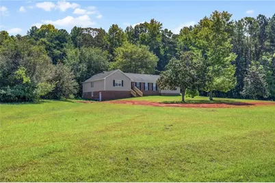 99 Sunnybrook Drive, Hogansville, GA 30230 - Photo 2