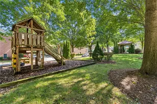 1372 Idlewood Parc Xing, Tucker, GA 30084 - Photo 20