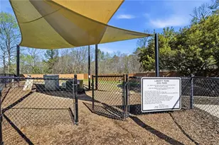1448 Liberty Pkwy NW, Atlanta, GA 30318 - Photo 22