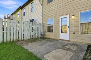 2508 Morgan Chase Dr, Buford, GA 30519 - Photo 2