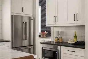 322 Candler St NE, Atlanta, GA 30307 - Photo 16