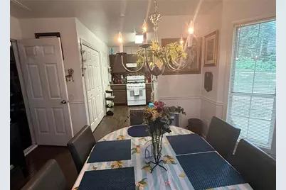 5887 Mistyview Drive, Rex, GA 30273 - Photo 4