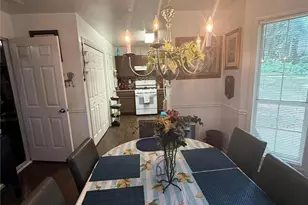 5887 Mistyview Dr, Rex, GA 30273 - Photo 4