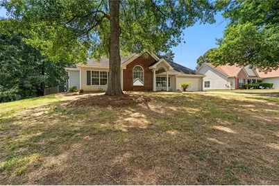 60 Deep Springs Way, Covington, GA 30016 - Photo 4