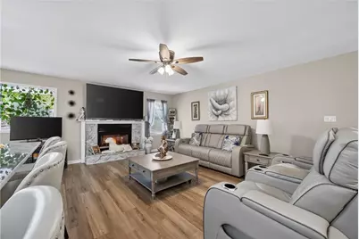 3520 Camelot Court, Loganville, GA 30052 - Photo 4