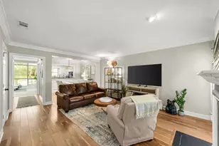 7500 Roswell Rd, Sandy Springs, GA 30350 - Photo 4