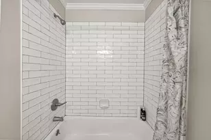 7500 Roswell Rd, Sandy Springs, GA 30350 - Photo 18