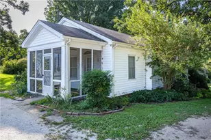 303 Georgianna St, Jasper, GA 30143 - Photo 2