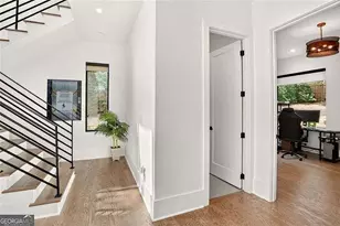 1192 Bernadette Ln NE, Atlanta, GA 30329 - Photo 18