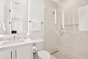 1192 Bernadette Ln NE, Atlanta, GA 30329 - Photo 32