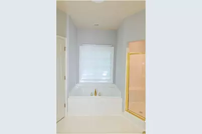 3885 Waterford Drive, Suwanee, GA 30024 - Photo 14