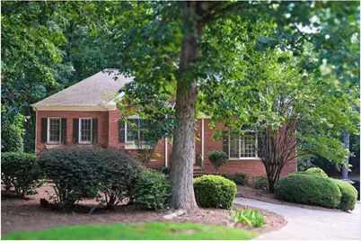 3885 Waterford Drive, Suwanee, GA 30024 - Photo 2