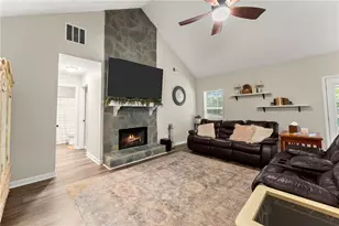 4444 Bos Way, Loganville, GA 30052 - Photo 4