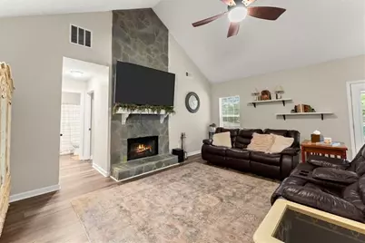 4444 Bos Way, Loganville, GA 30052 - Photo 14