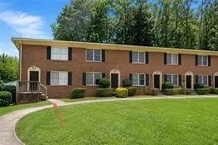 1010 Sexton Dr, Stone Mountain, GA 30083 - Photo 2