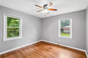 655 Albert St NW, Atlanta, GA 30318 - Photo 16