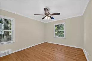 1821 Fernwood Rd NW, Atlanta, GA 30318 - Photo 6