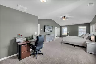 664 Lakehaven Ln, Loganville, GA 30052 - Photo 30