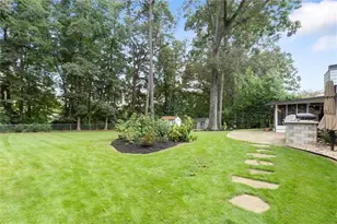 2954 Carolyn St, Marietta, GA 30062 - Photo 46