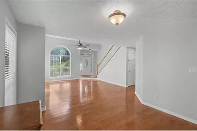 1011 Braelin Court, Woodstock, GA 30189 - Photo 6