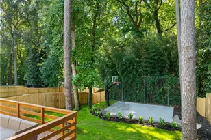 1749 Russell St, Atlanta, GA 30316 - Photo 2